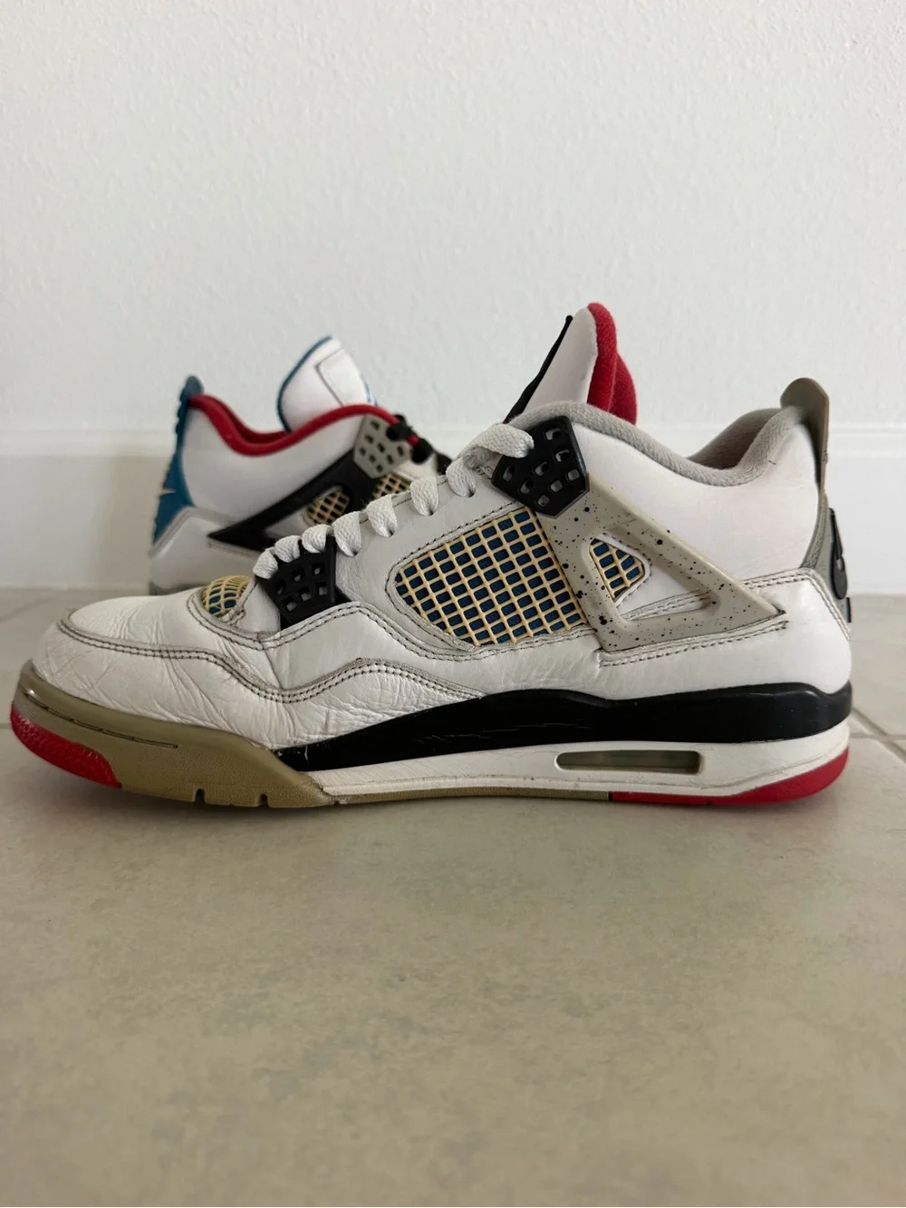 Jordan 4 ‘What The’ Size 8.5